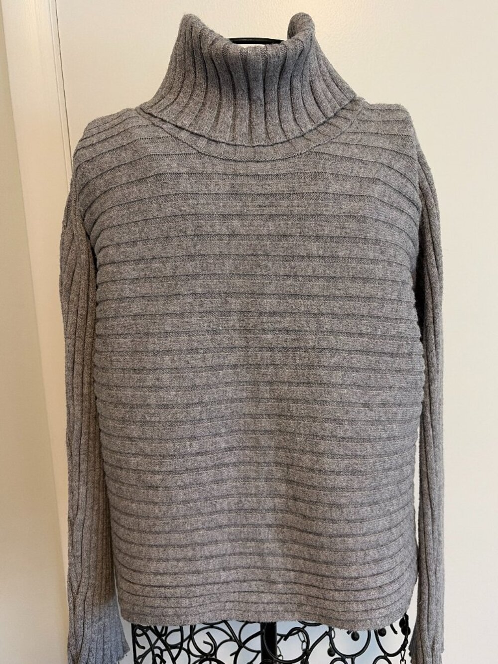 Cable & Gauge Gray Cable Knit Sweater Womens Medium Cozy Pullover